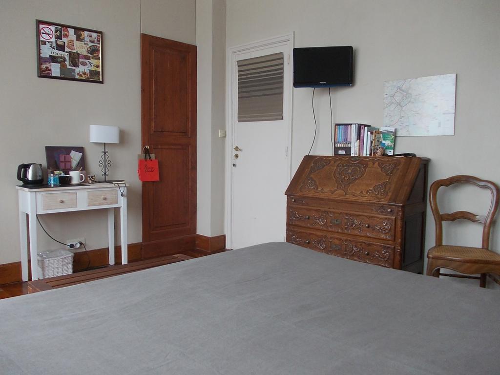 B&B Chambre Chocolat Woluwe-Saint-Lambert Buitenkant foto